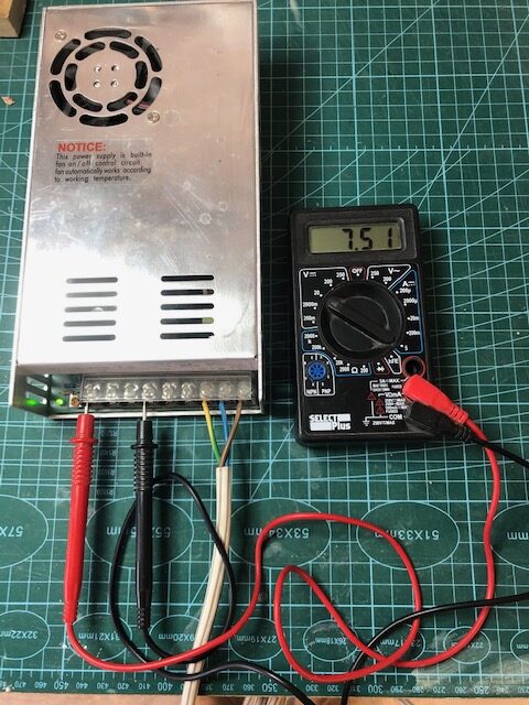 Cable Usb Amplificateur De Voltage ( 5V Vers 12V ) Remplace Le